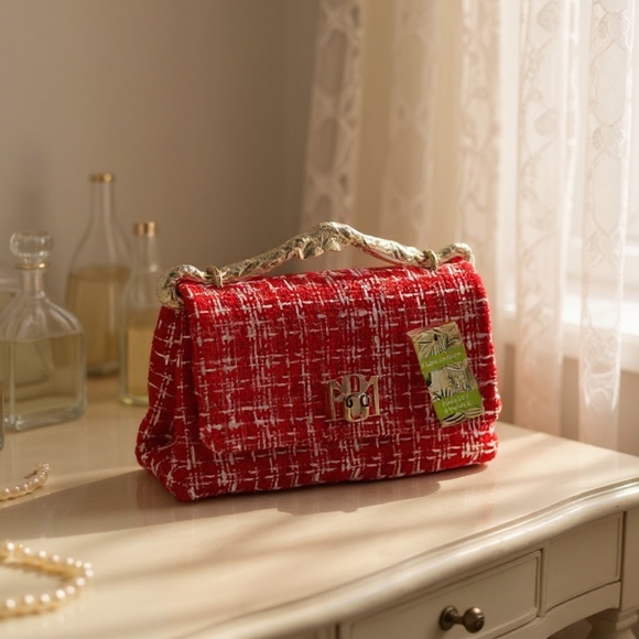 Badgley Mischka Light Red Textured Messenger Bag/ Chain Strap/ NWT - Picture 5 of 5